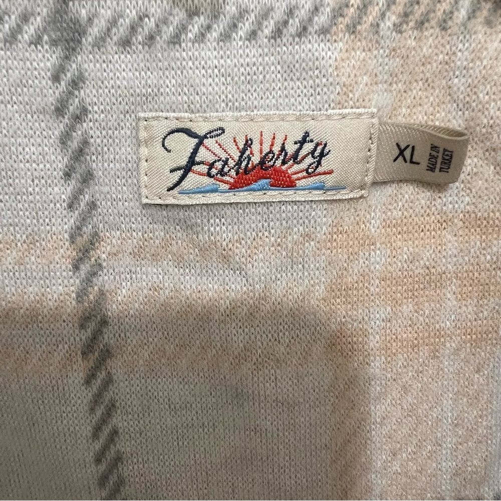 Faherty Beige and Gray Plaid Button-Down Shirt - Picture 3 of 4
